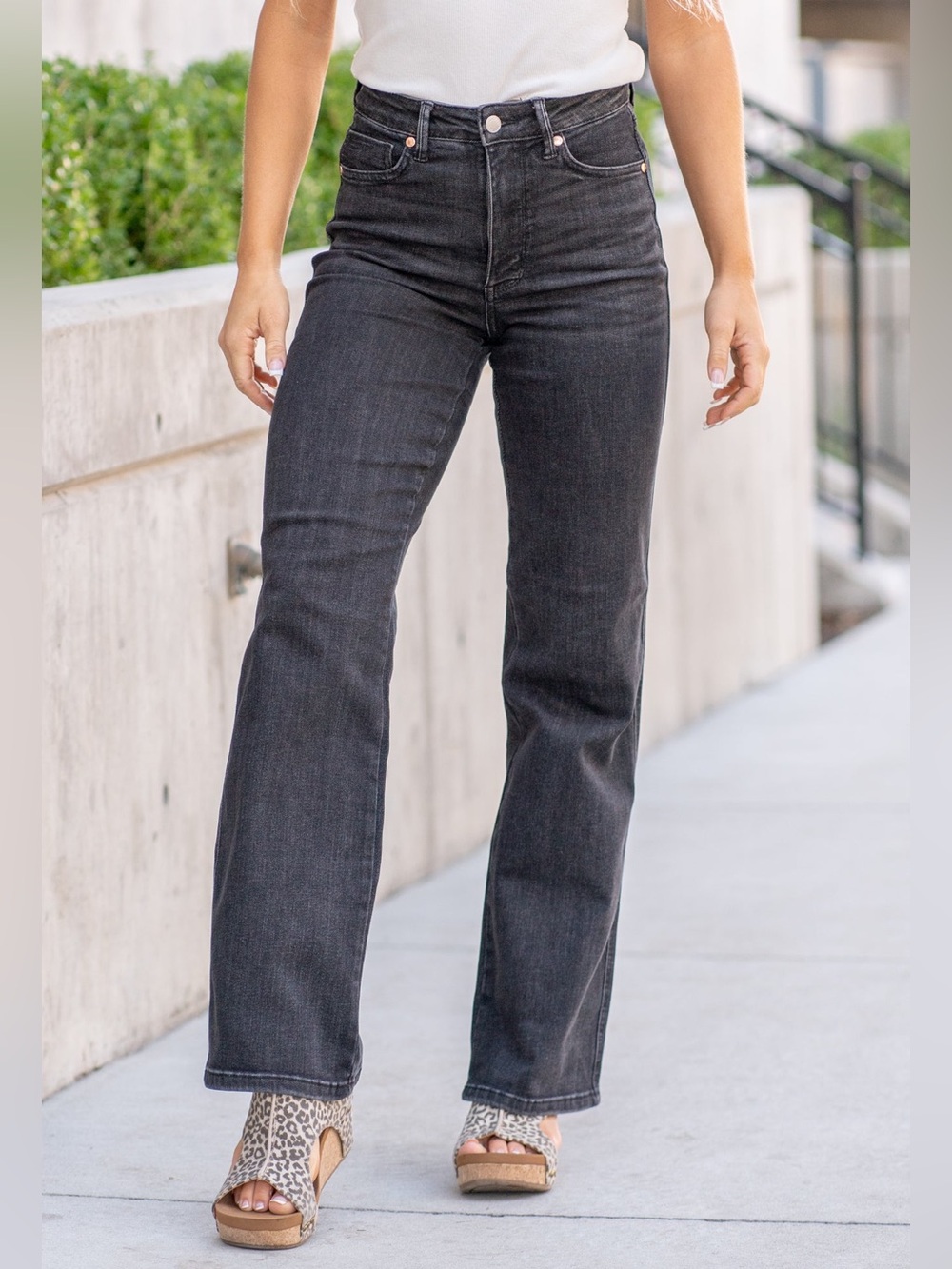 Judy Blue High Rise Tummy Control Straight Fit Jeans Size 14W